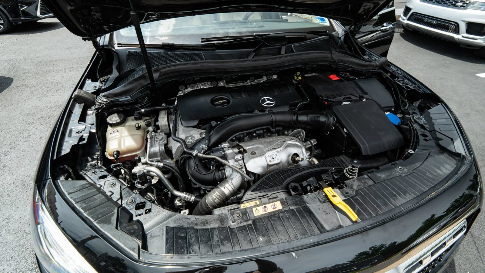Used 2022 Mercedes-Benz GLA 250 4MATIC w/ Premium Package Lite image 56