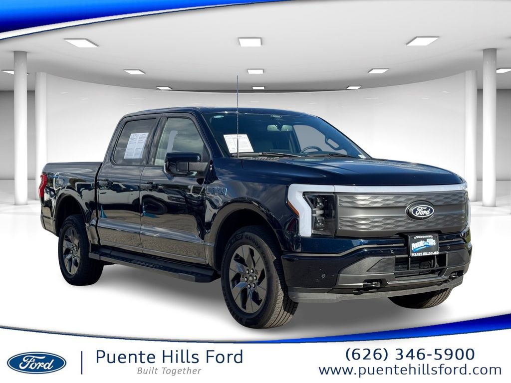 Used 2025 Ford F150 Lightning Lariat AWD/4WD image 1