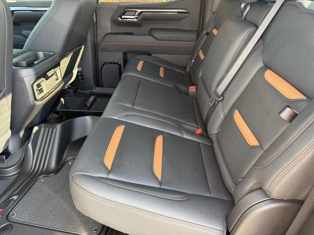 New 2026 GMC Sierra 1500 AT4 w/ Technology Package AWD/4WD image 18