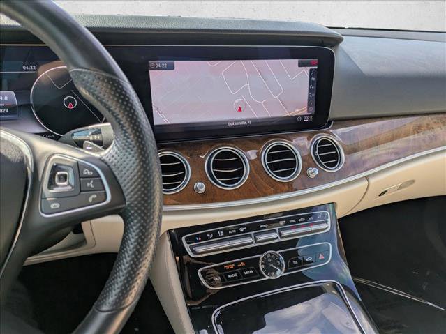 Used 2018 Mercedes-Benz E 300 image 11