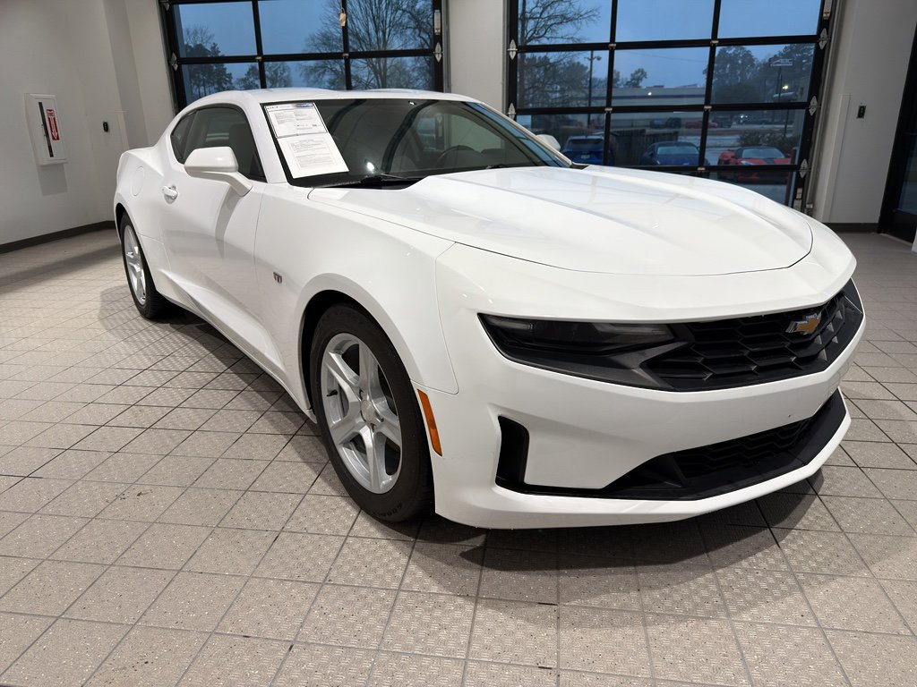 Used 2023 Chevrolet Camaro LT image 7