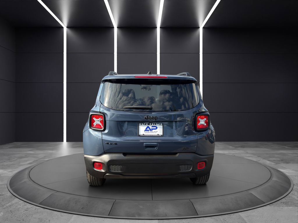 Used 2023 Jeep Renegade Latitude image 5