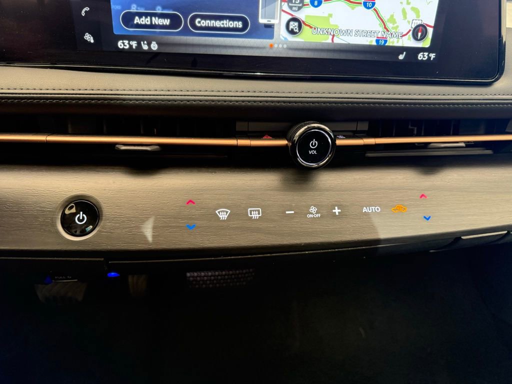 Used 2024 Nissan Ariya FWD image 32
