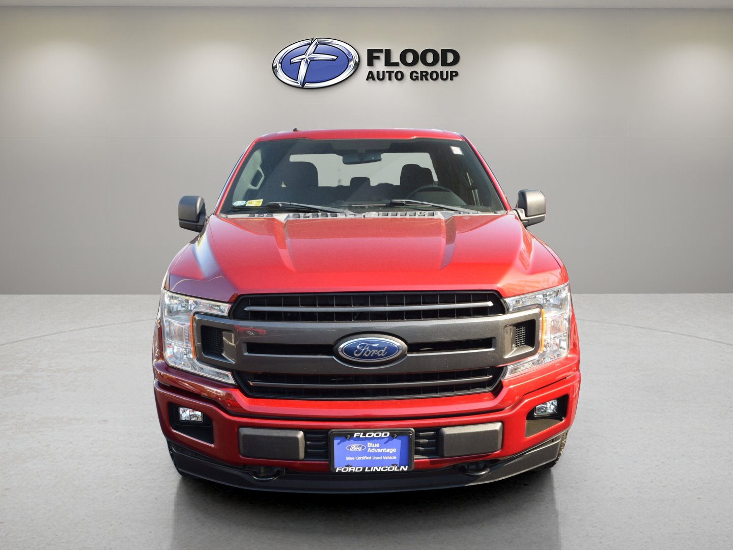 Used 2018 Ford F150 XLT w/ Equipment Group 302A Luxury AWD/4WD image 2