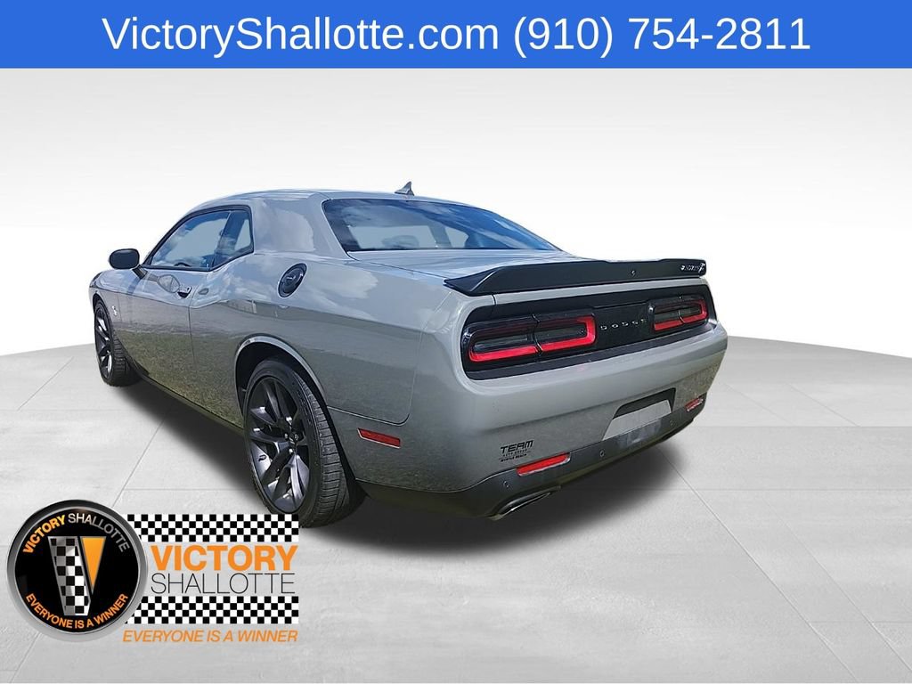 Certified 2023 Dodge Challenger R/T Scat Pack w/ Plus Package RWD image 18