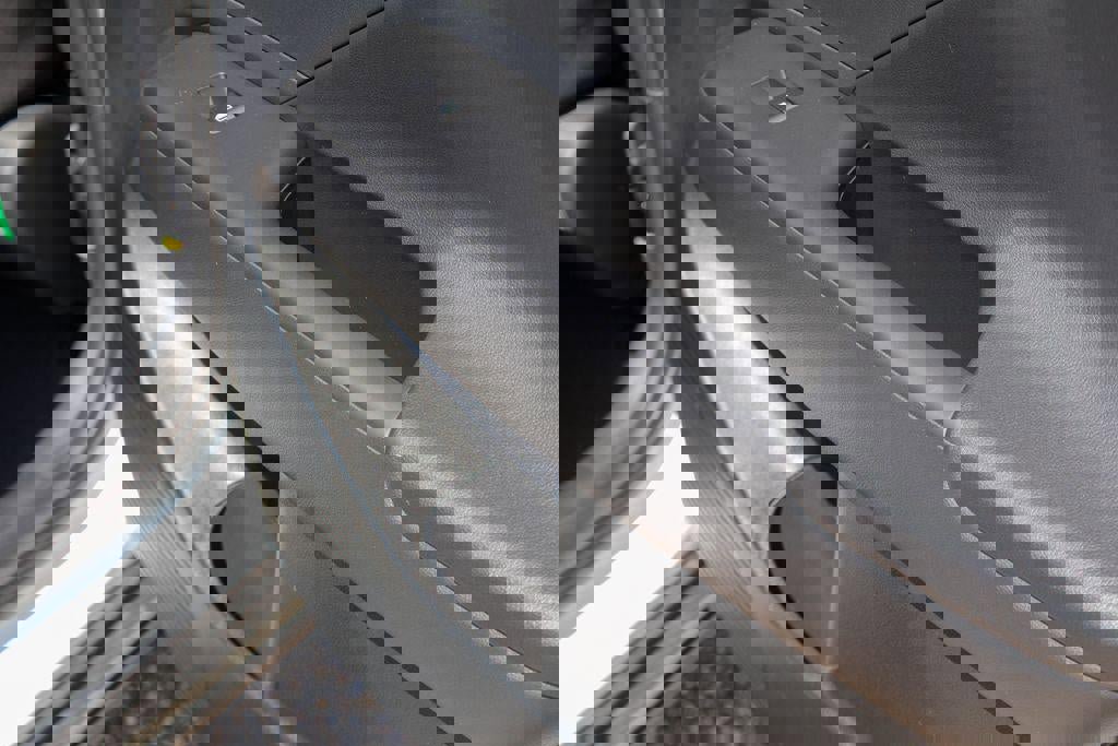 New 2026 Hyundai Kona SE image 23