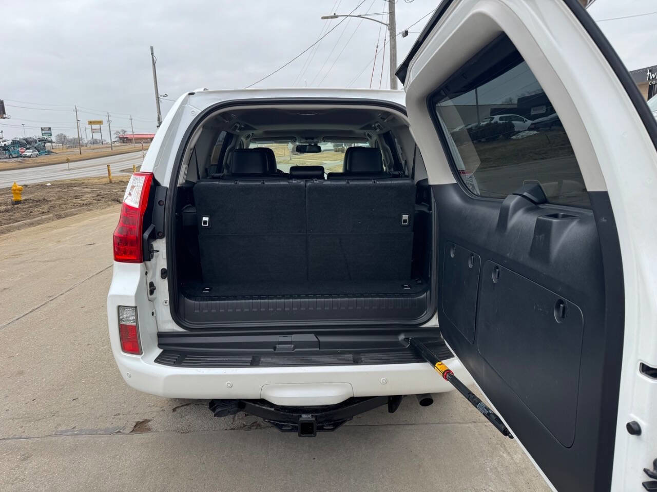 Used 2013 Lexus GX 460 Premium image 10