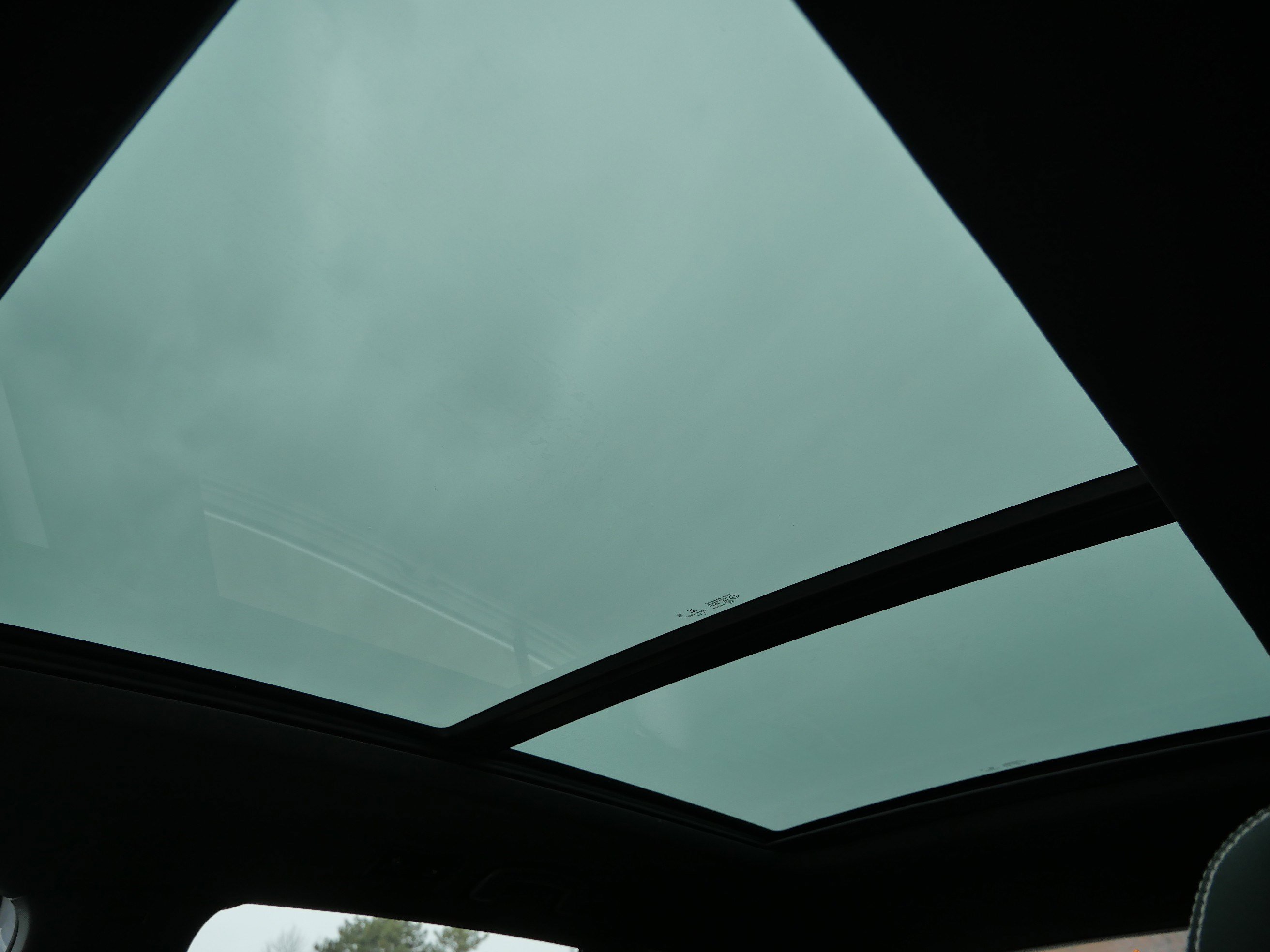 Certified 2023 Volkswagen Atlas Cross Sport SEL Premium R-Line image 34