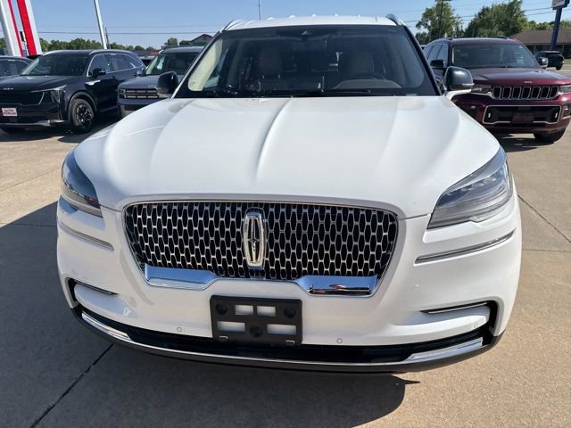 Used 2021 Lincoln Aviator AWD w/ Elements Package image 4