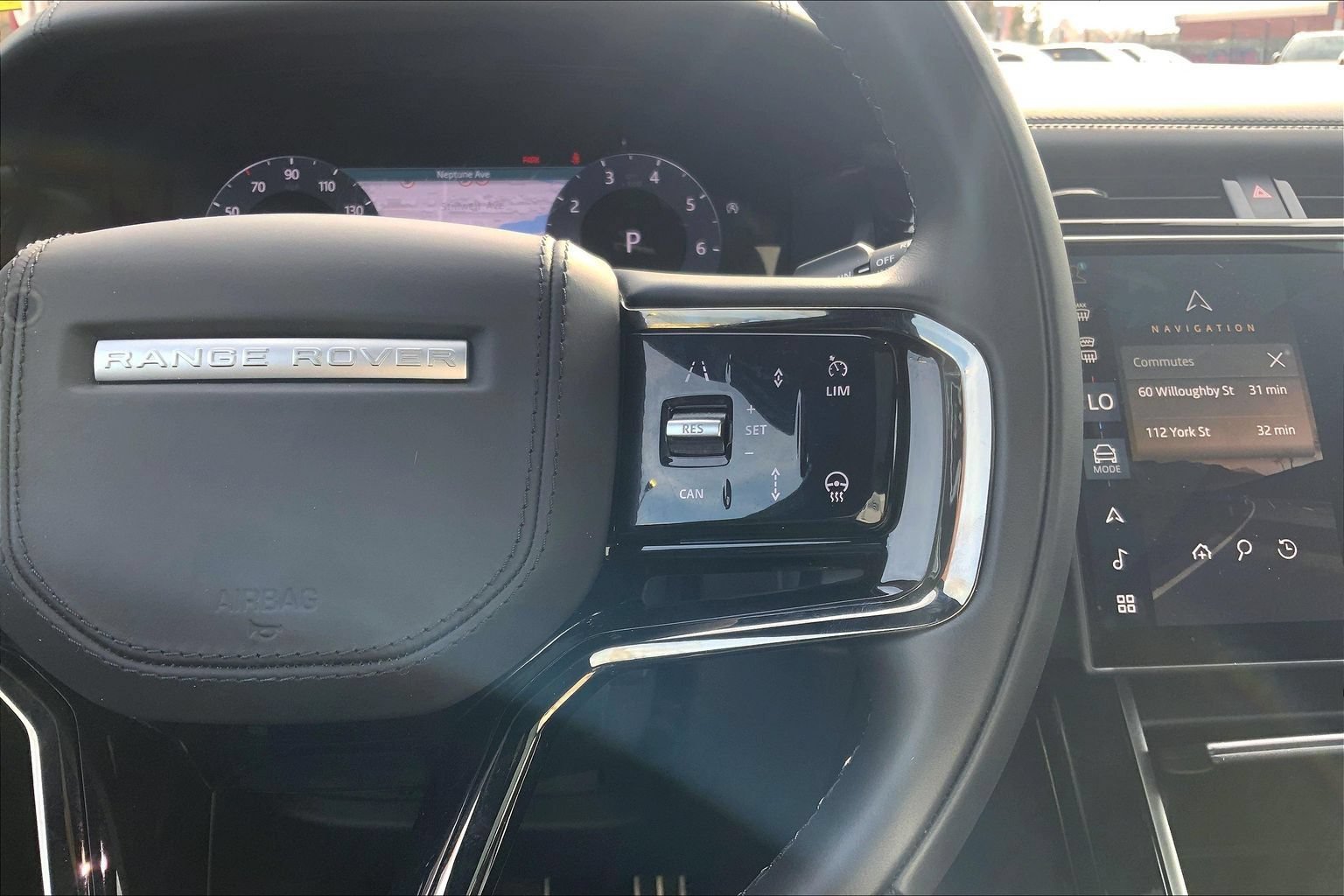 Certified 2026 Land Rover Range Rover Velar Dynamic SE AWD/4WD image 24