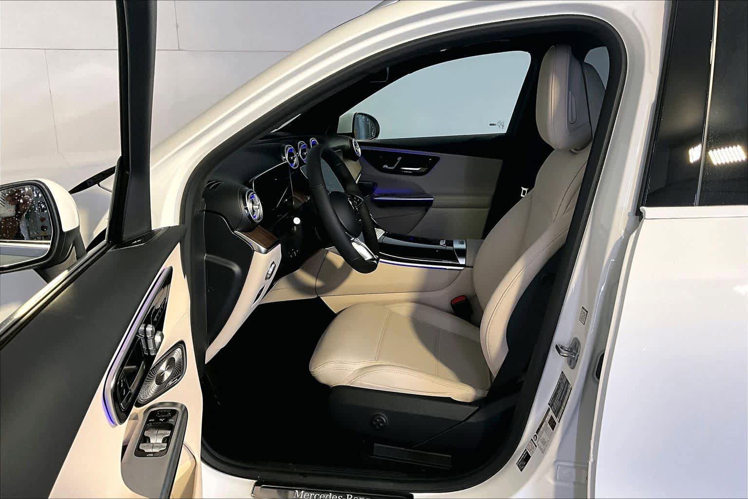 New 2026 Mercedes-Benz GLC 300 4MATIC image 13