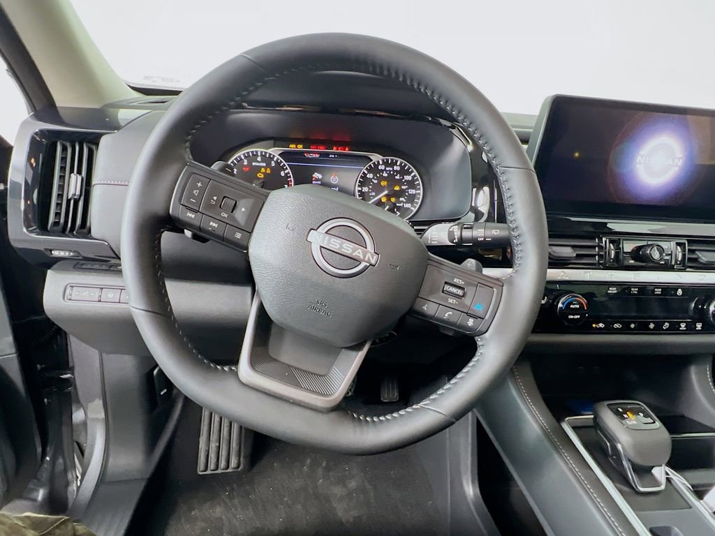 New 2026 Nissan Pathfinder SV image 10