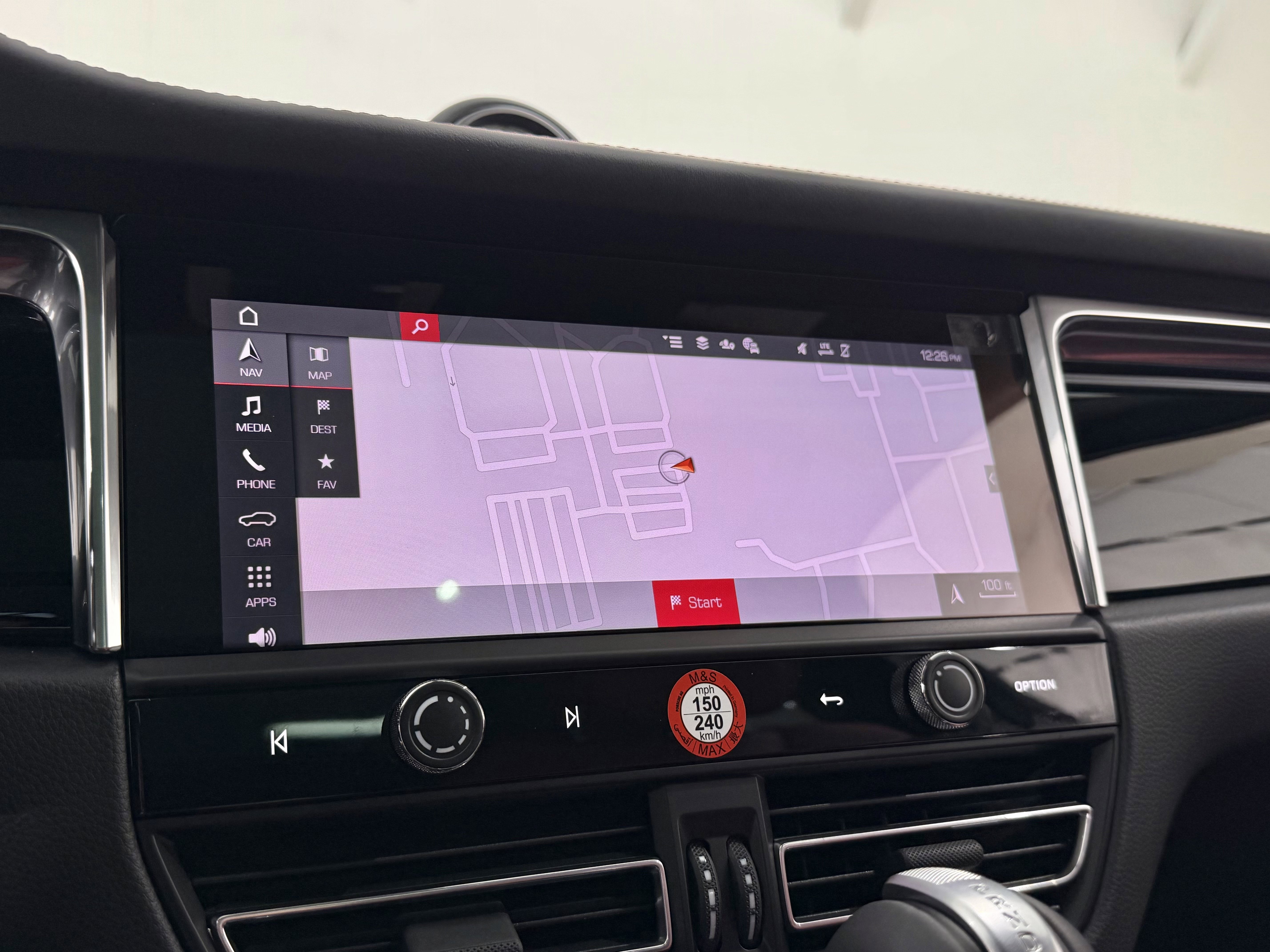 New 2026 Porsche Macan Turbo image 41