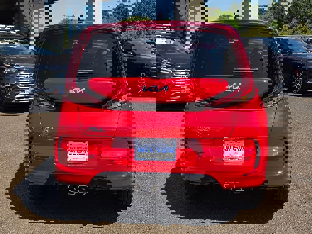 Used 2022 Kia Soul Turbo image 4