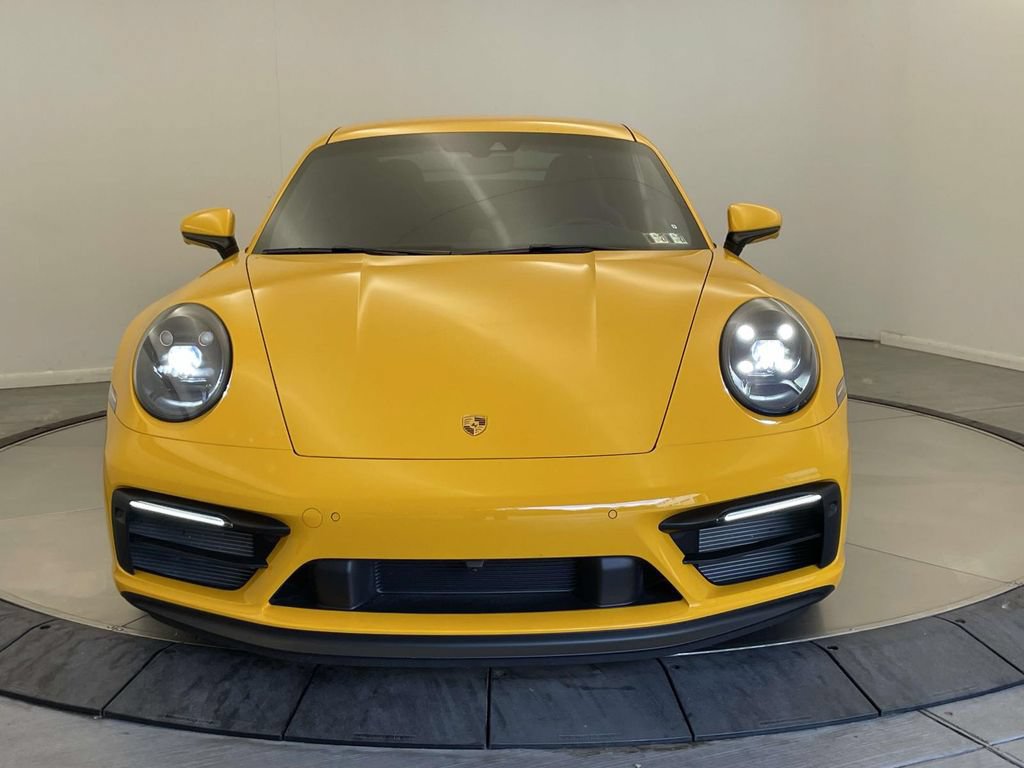 Certified 2024 Porsche 911 Carrera GTS RWD image 10