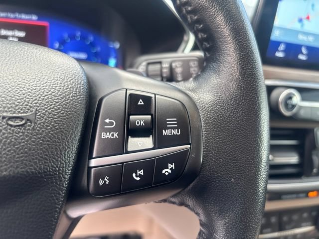 Used 2020 Ford Escape Titanium AWD/4WD image 20