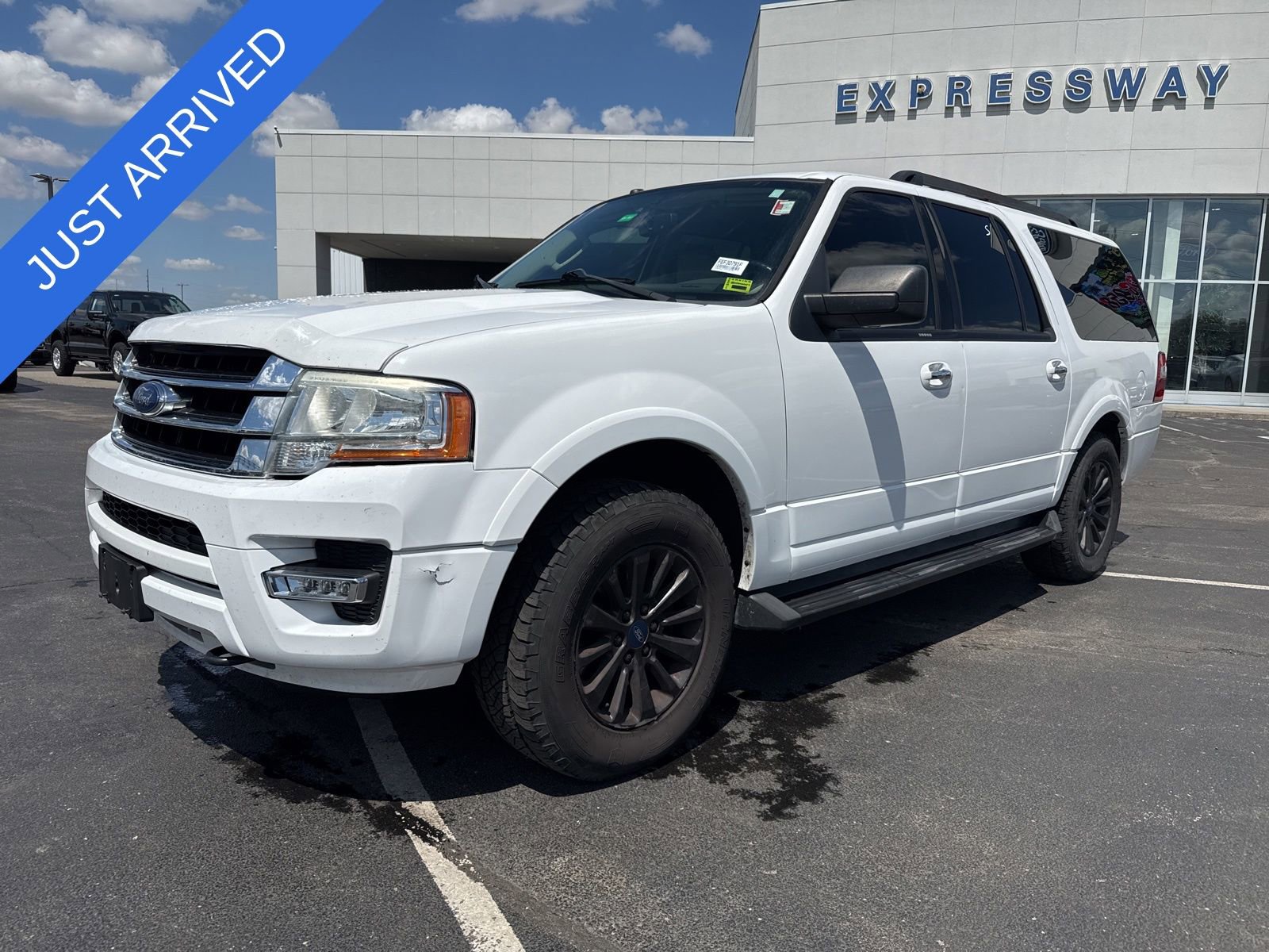 Used 2015 Ford Expedition EL XLT w/ Equipment Group 202A AWD/4WD image 1