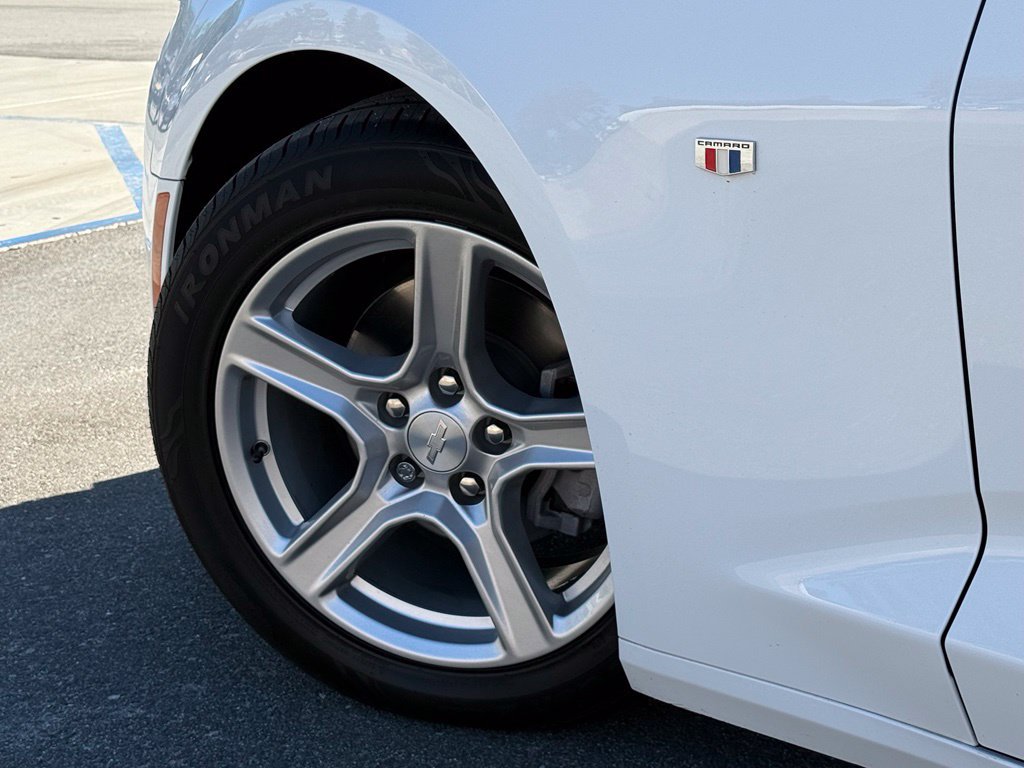 Used 2023 Chevrolet Camaro LT RWD image 19