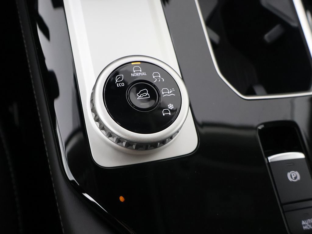 New 2026 Mitsubishi Outlander SE FWD image 53