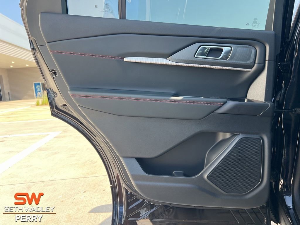New 2025 Ford Explorer ST image 25