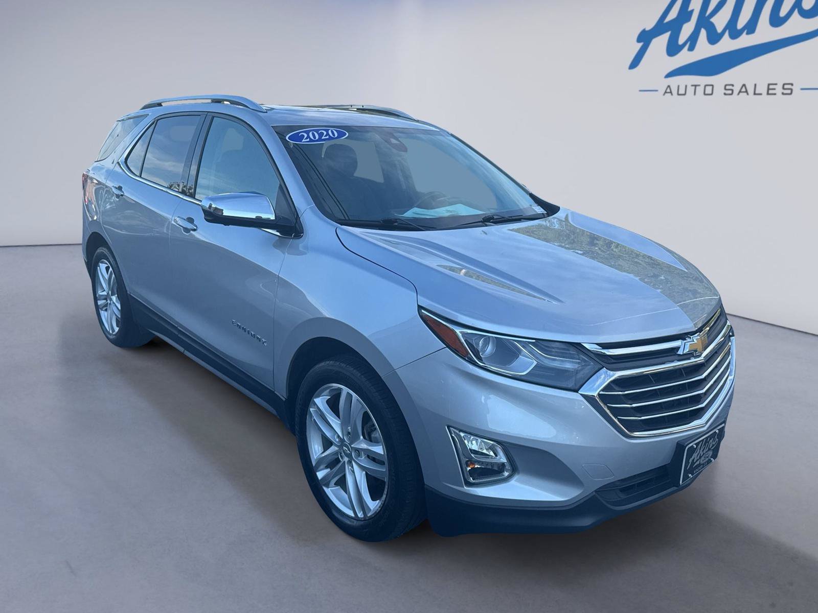 Used 2020 Chevrolet Equinox Premier AWD/4WD image 3