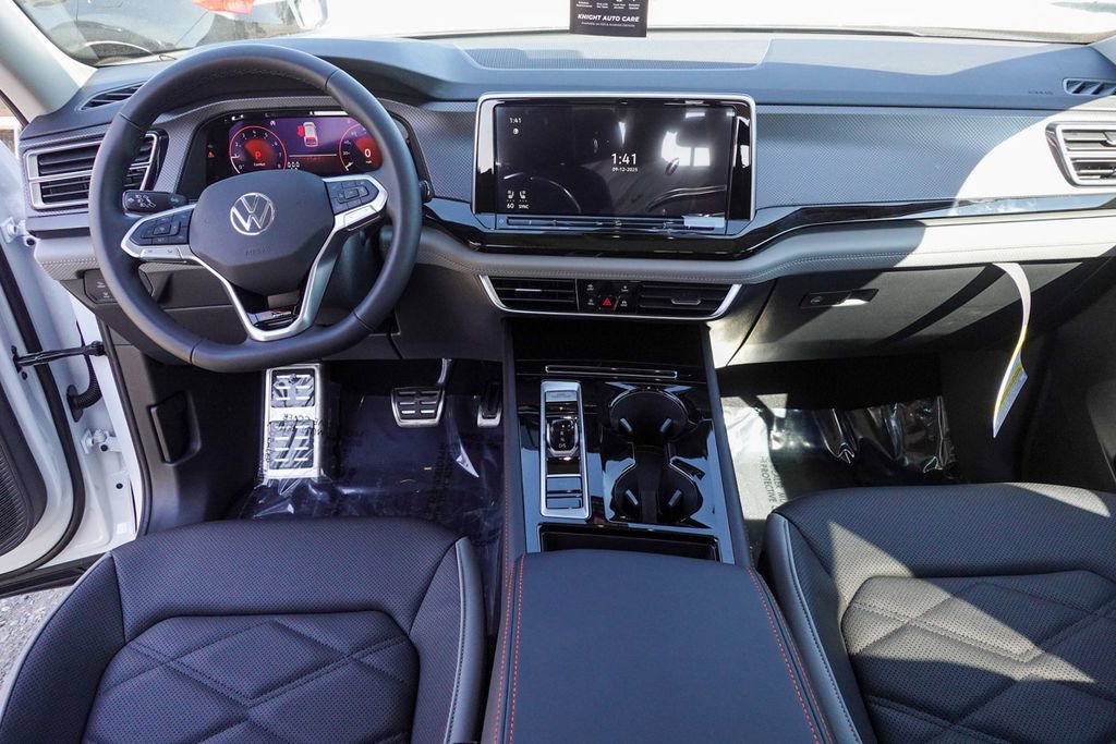 New 2026 Volkswagen Atlas Peak Edition image 27