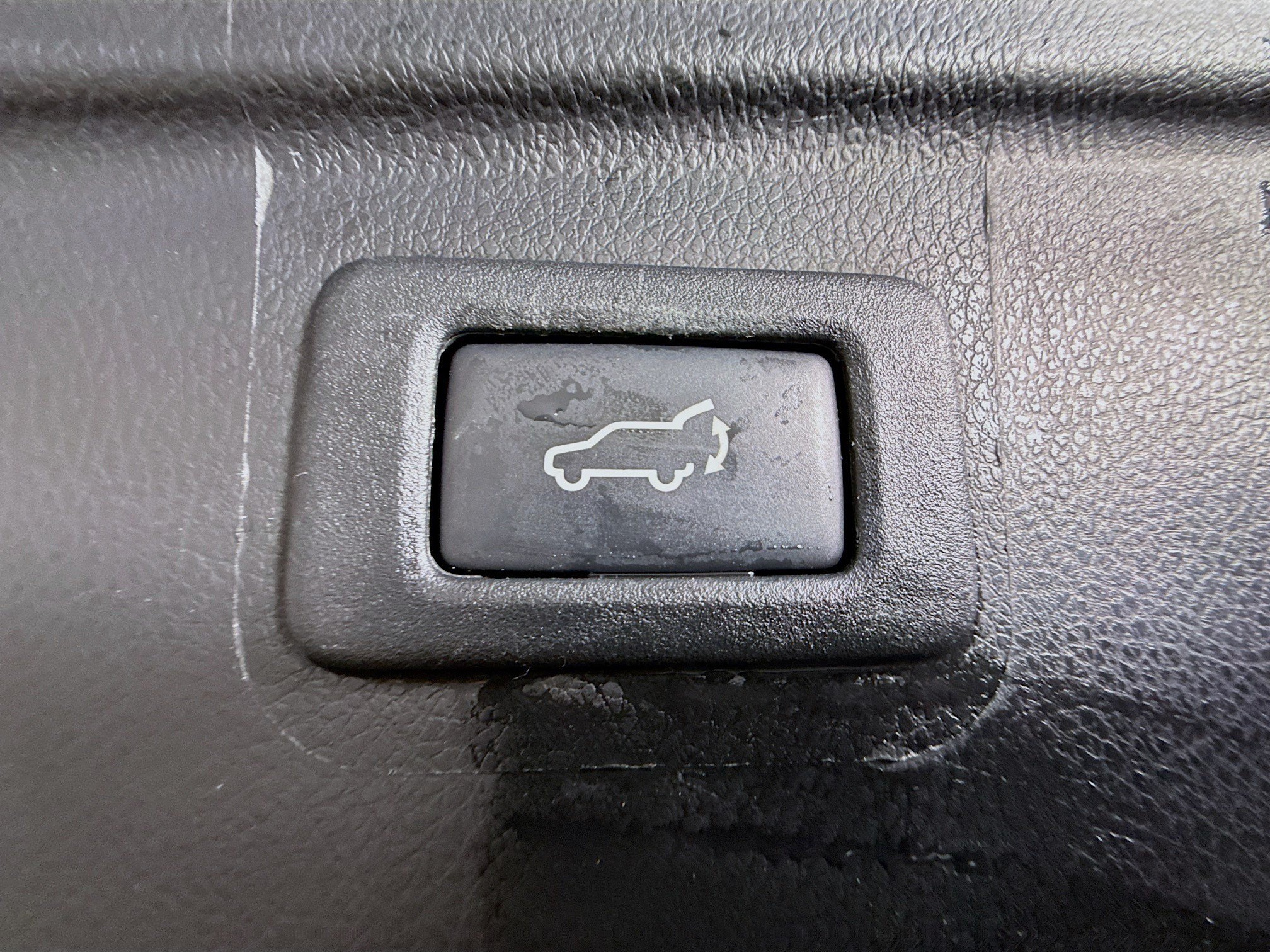 Used 2017 Subaru Outback 3.6R Touring w/ Popular Package #5A AWD/4WD image 44