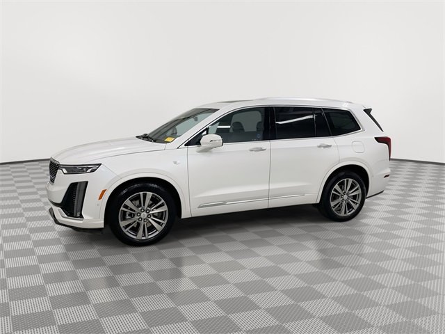 Certified 2025 Cadillac XT6 Premium Luxury w/ Platinum Package image 5