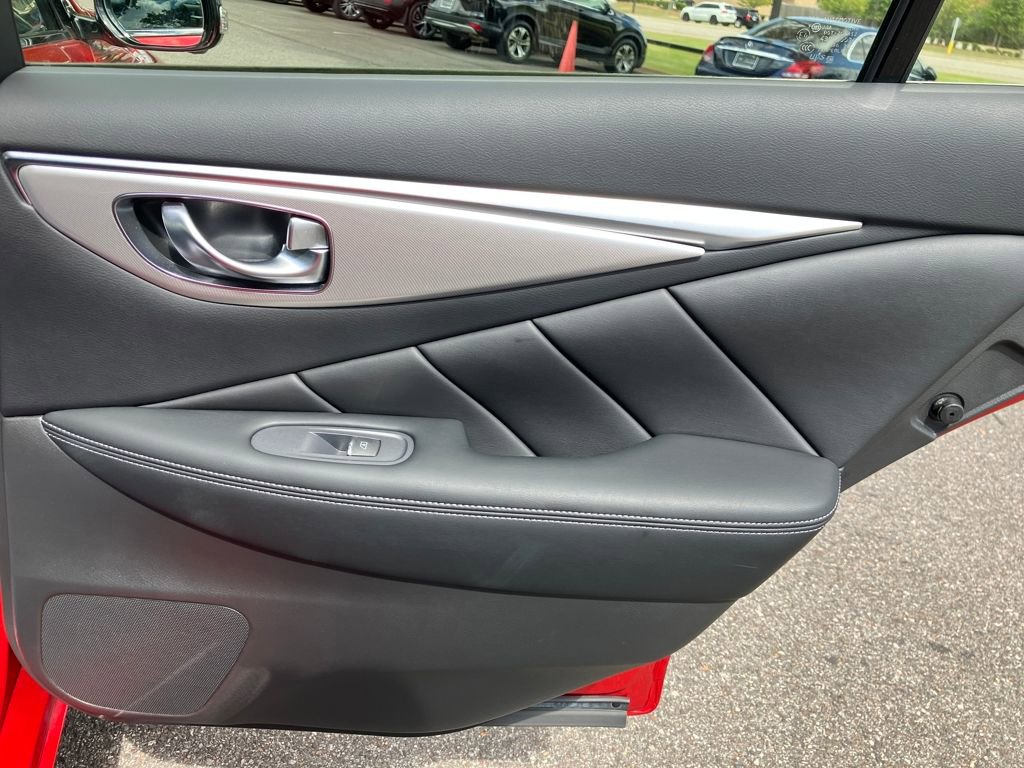Certified 2022 INFINITI Q50 Luxe w/ Cargo Package image 32