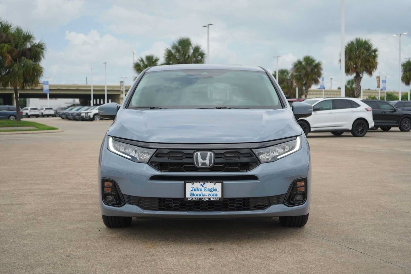 Certified 2026 Honda Odyssey Elite image 6