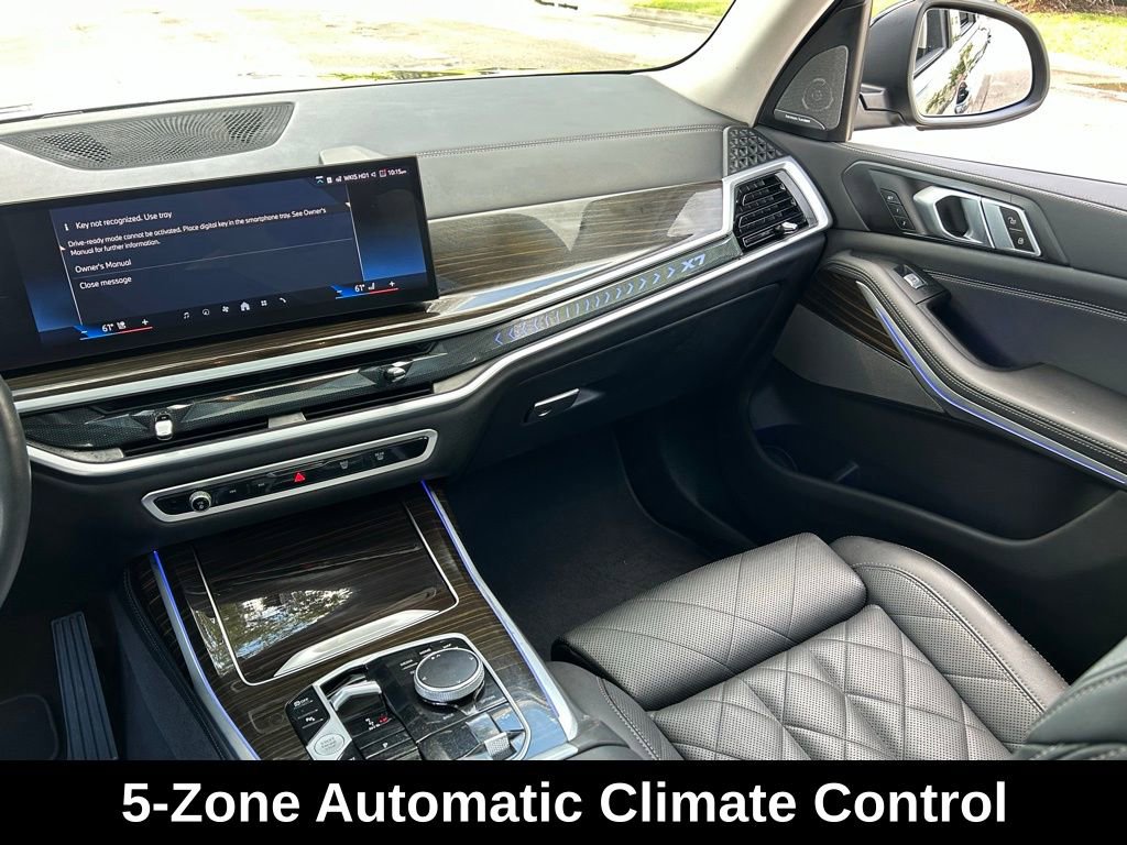Used 2024 BMW X7 xDrive40i image 12