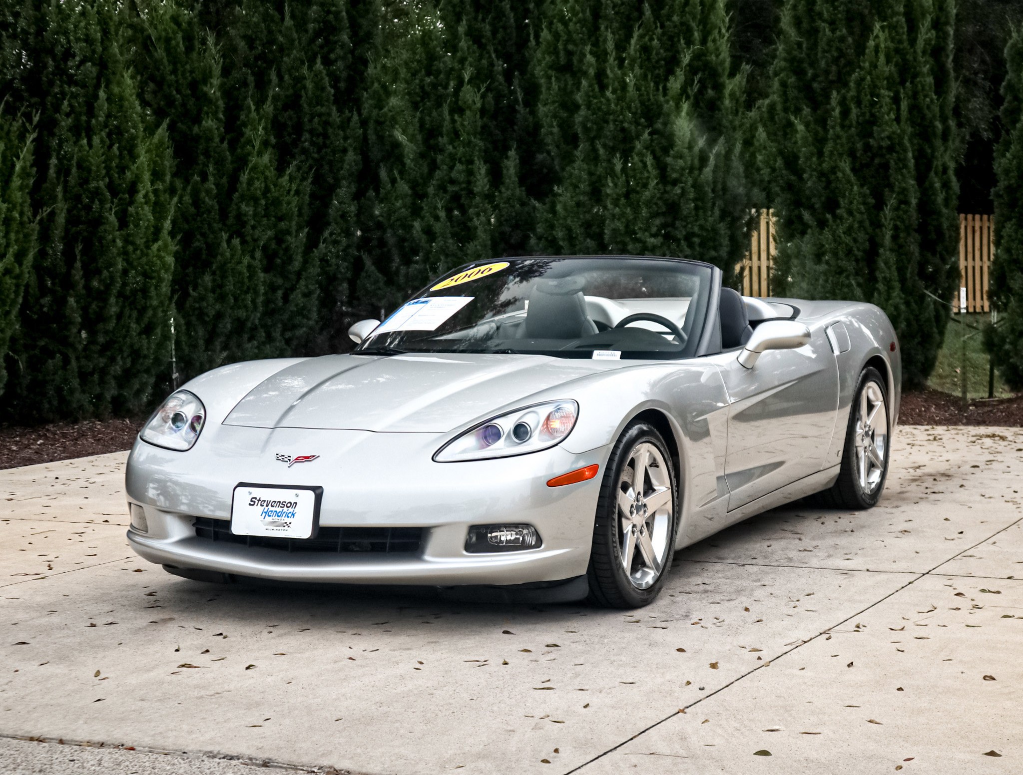 Used 2006 Chevrolet Corvette Convertible w/ Preferred Equipment Group image 5