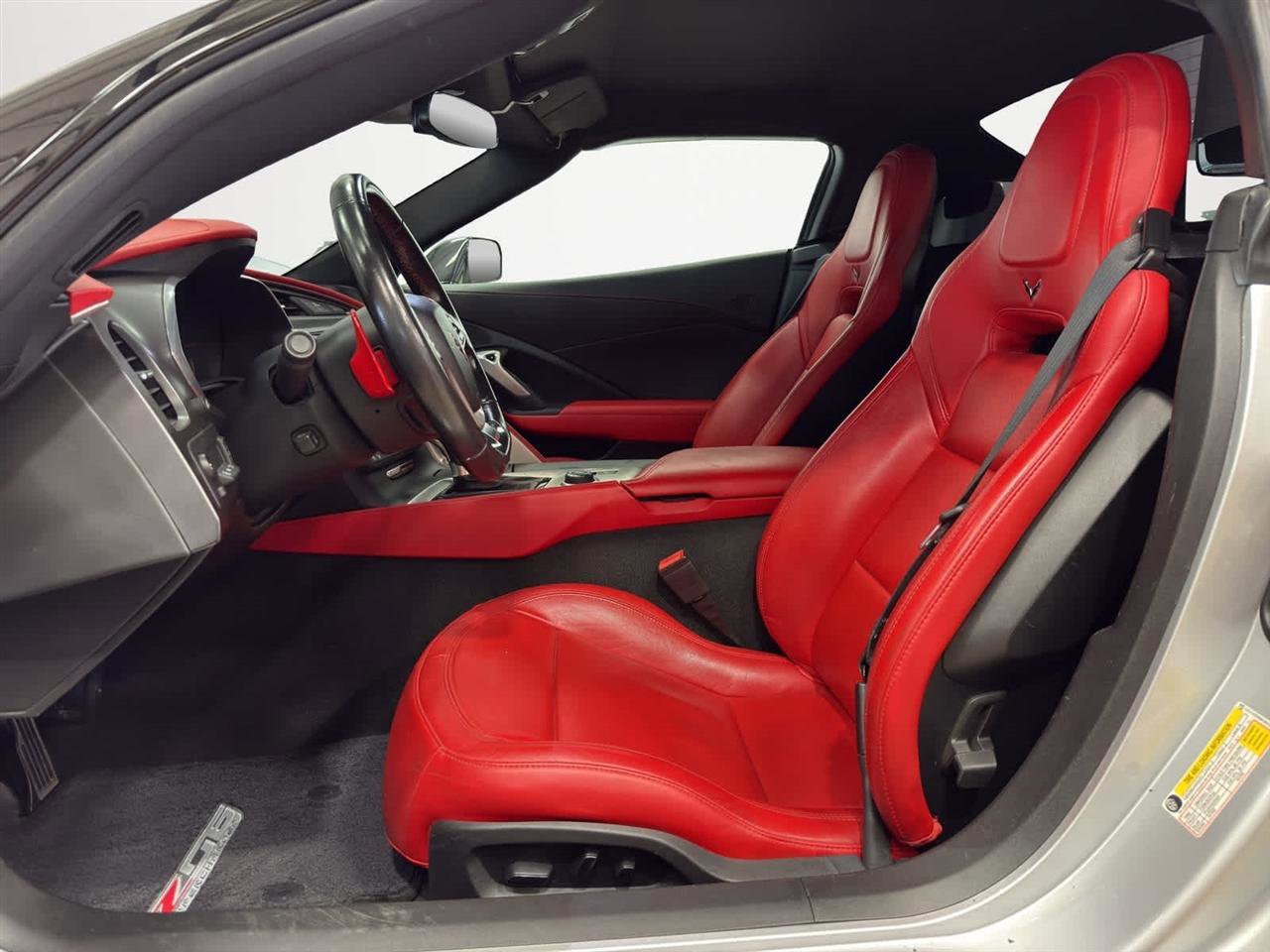 Used 2019 Chevrolet Corvette Z06 RWD image 17