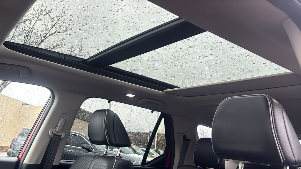 Certified 2024 Honda Pilot Elite image 26