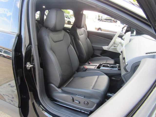 Used 2021 Volkswagen ID.4 1st Edition image 22