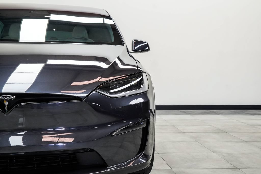 Used 2025 Tesla Model X AWD/4WD image 6