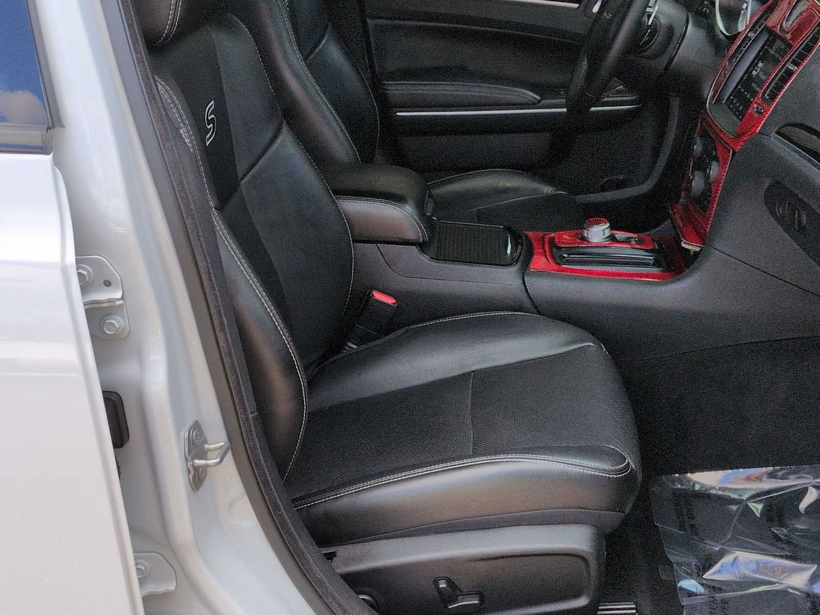 Used 2021 Chrysler 300 S w/ S Model Appearance Package RWD image 24