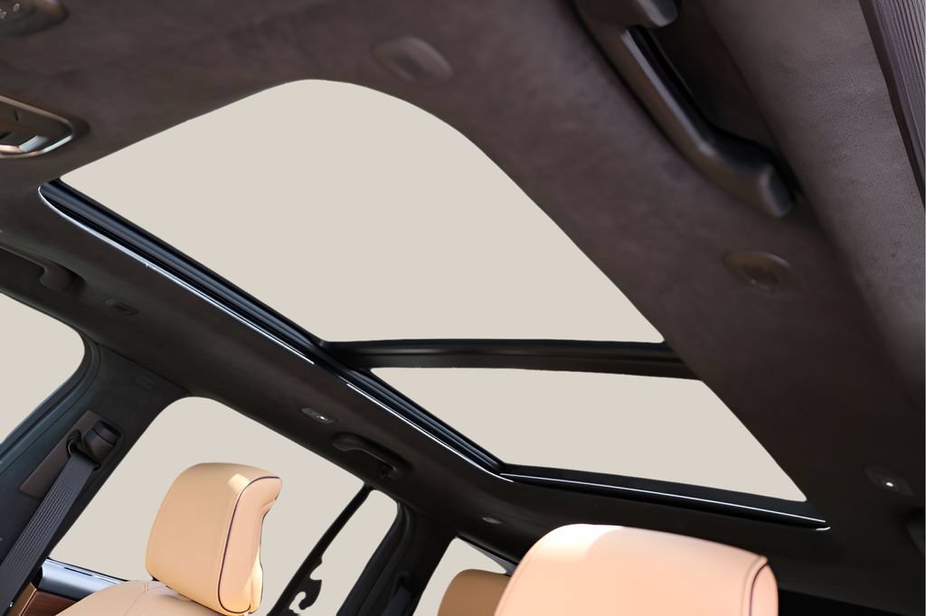 New 2026 Jeep Grand Cherokee Summit AWD/4WD image 10