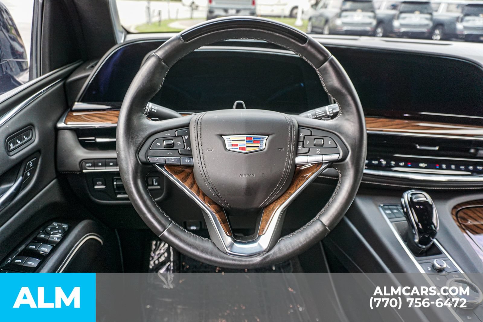 Used 2023 Cadillac Escalade Sport Platinum w/ LPO, ONYX Package AWD/4WD image 29