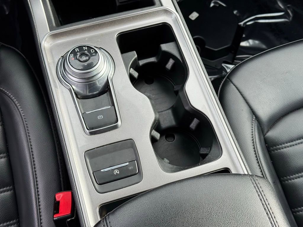 Used 2023 Ford Edge SEL image 19