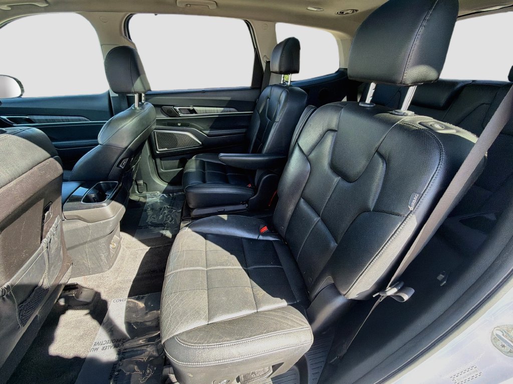 Used 2024 Kia Telluride SX FWD image 23