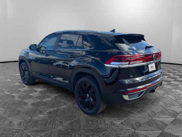 New 2026 Volkswagen Atlas Cross Sport SE FWD image 3