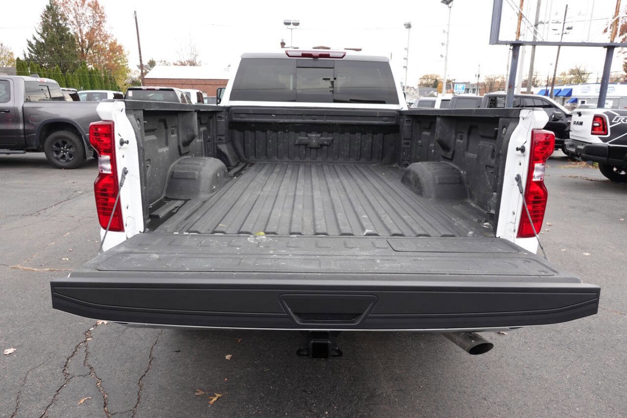 Used 2024 Chevrolet Silverado 2500 LT w/ All Star Edition image 29