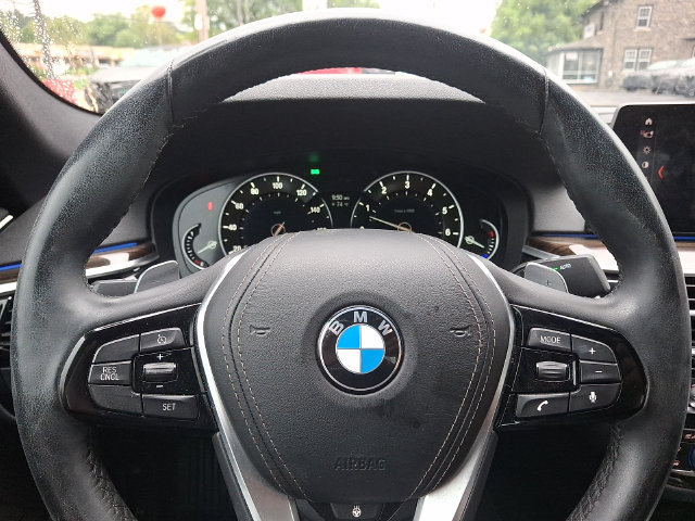 Used 2019 BMW 540i xDrive w/ Convenience Package AWD/4WD image 19