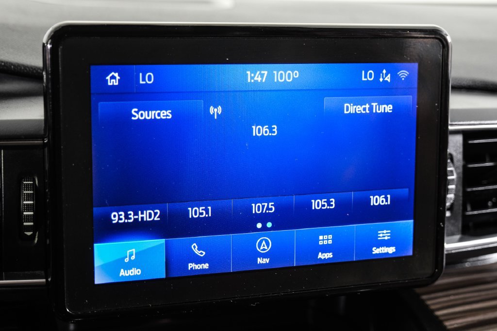 Used 2020 Ford Explorer Limited AWD/4WD image 32