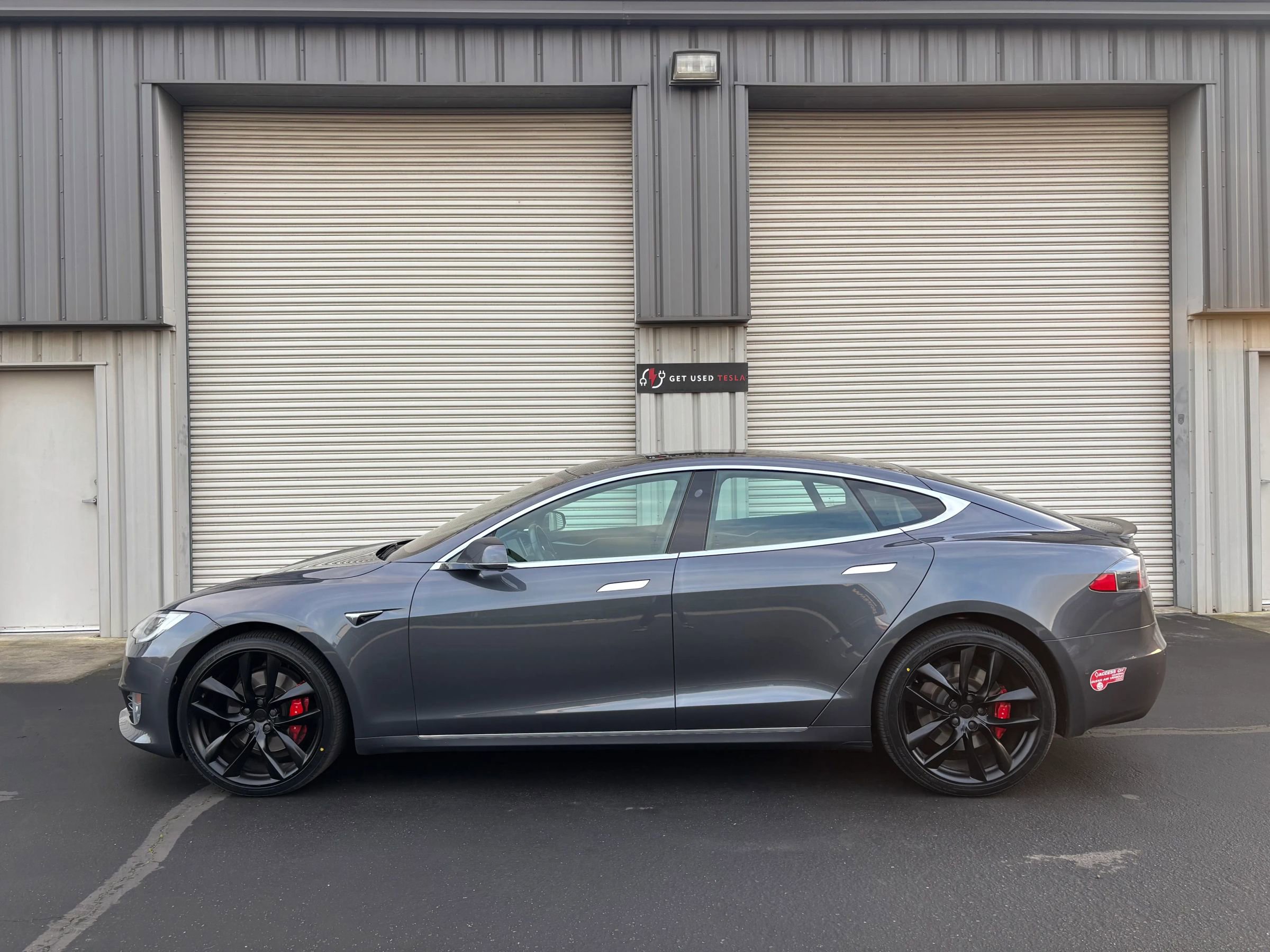 Used 2018 Tesla Model S P100D image 3