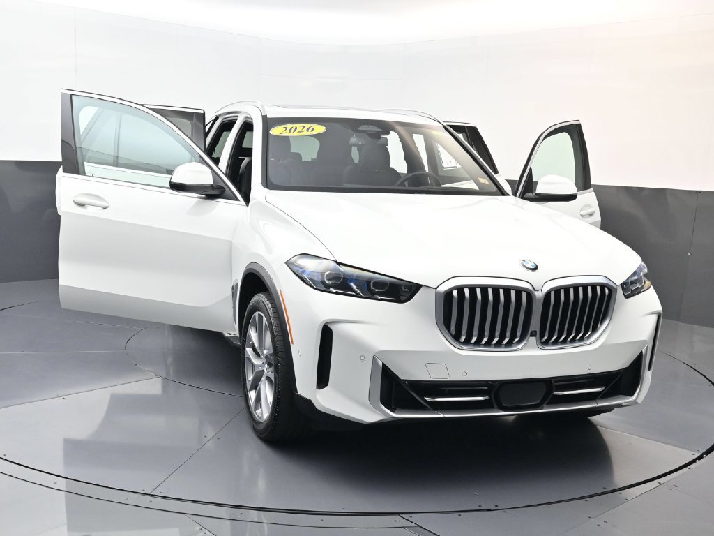 Used 2026 BMW X5 xDrive40i AWD/4WD image 34