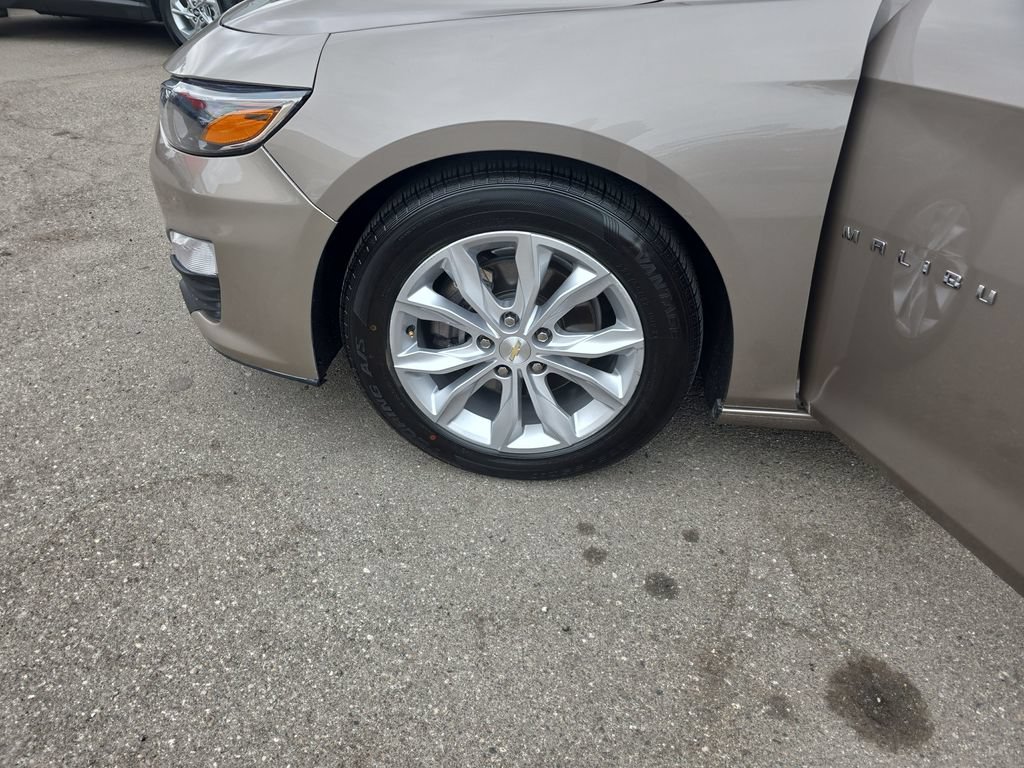 Used 2023 Chevrolet Malibu LT w/ Driver Confidence Package FWD image 25