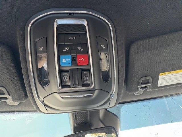 Used 2024 Jeep Grand Cherokee L Altitude AWD/4WD image 16
