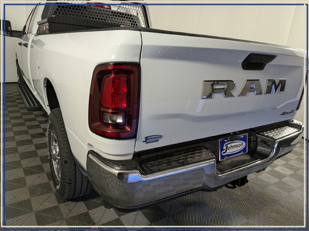New 2026 RAM 2500 Tradesman AWD/4WD image 10